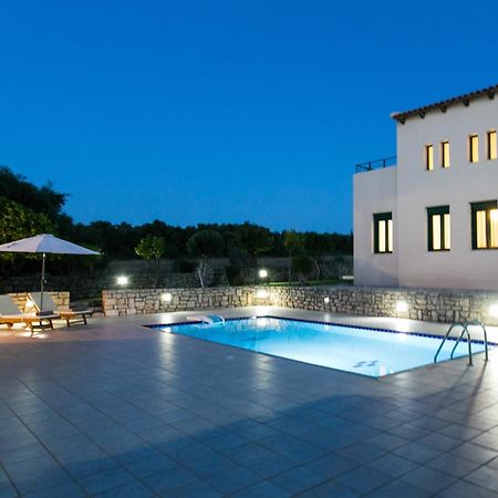 Asprouliánoi Villa Eleni מראה חיצוני תמונה