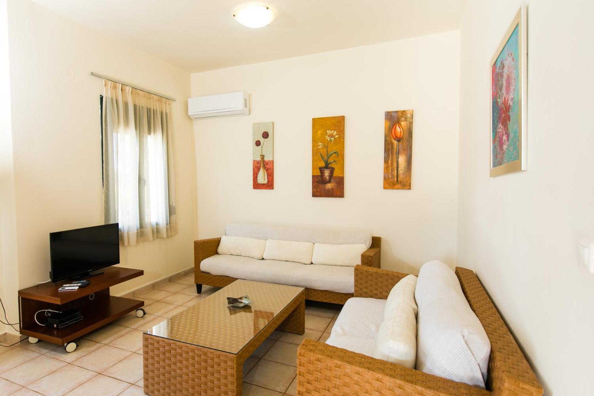 Asprouliánoi Villa Eleni מראה חיצוני תמונה