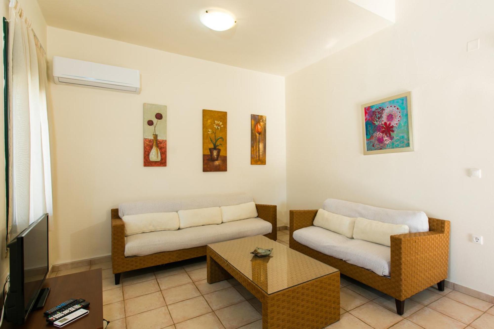 Asprouliánoi Villa Eleni מראה חיצוני תמונה