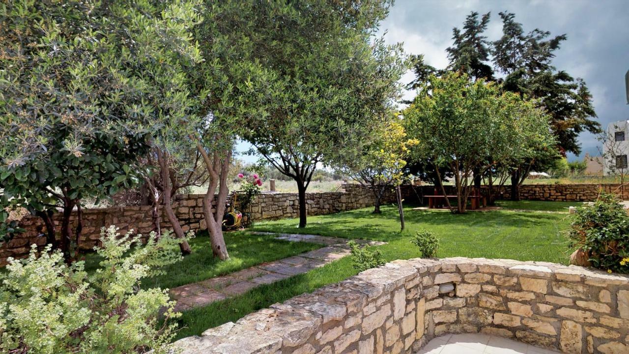 Asprouliánoi Villa Eleni מראה חיצוני תמונה