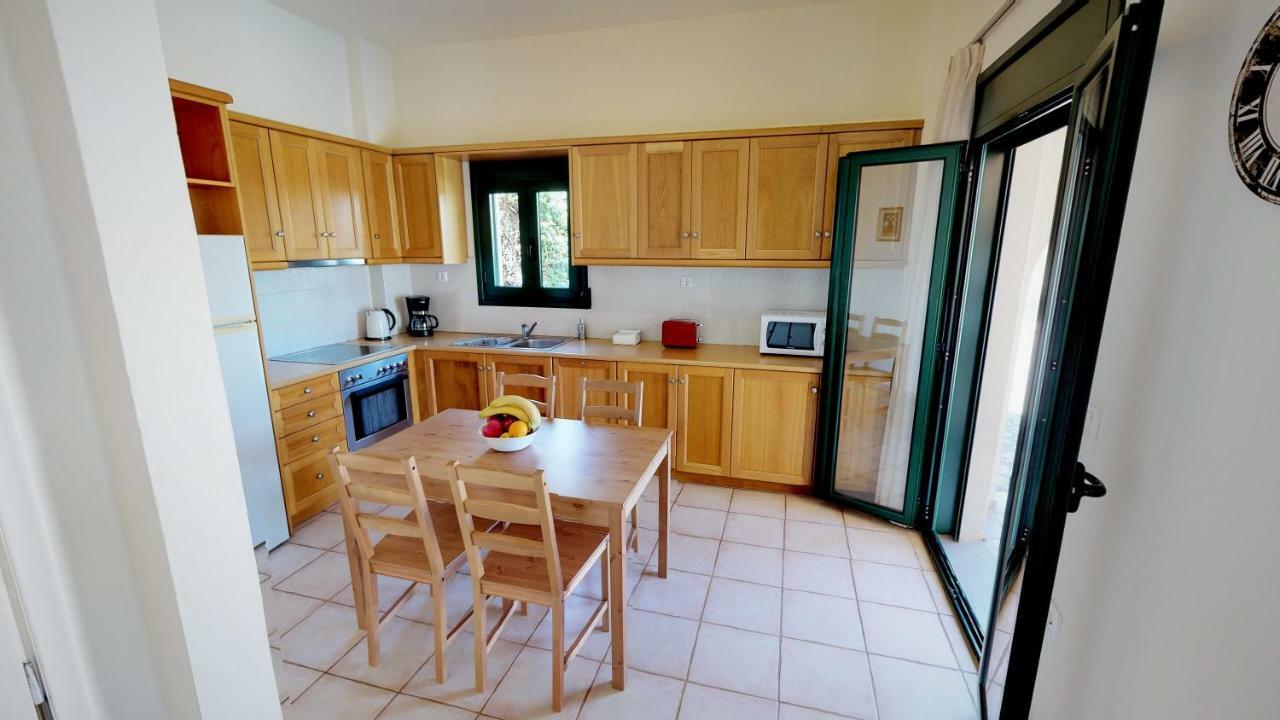 Asprouliánoi Villa Eleni מראה חיצוני תמונה