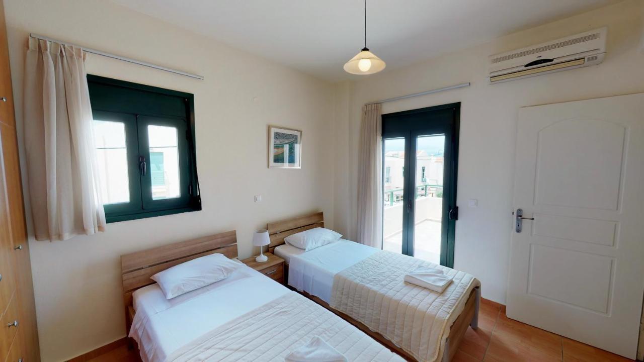 Asprouliánoi Villa Eleni מראה חיצוני תמונה